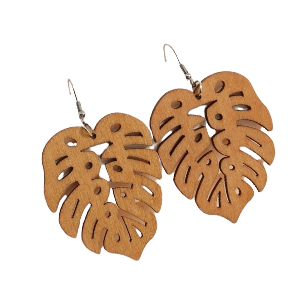 Bohemian Style Wood Monstera Leaf Earrings